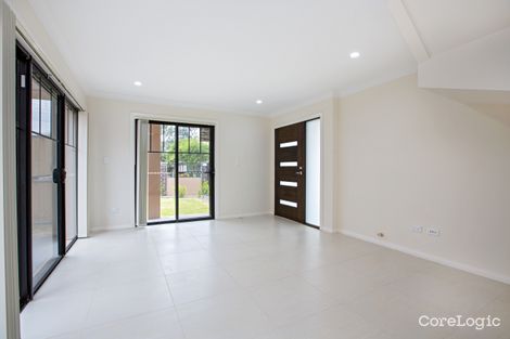 Property photo of 2/8-10 Lyndon Street Fairfield NSW 2165