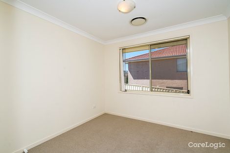 Property photo of 16 Billabong Drive Cameron Park NSW 2285