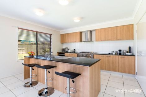Property photo of 16 Elliott Parade Lynbrook VIC 3975