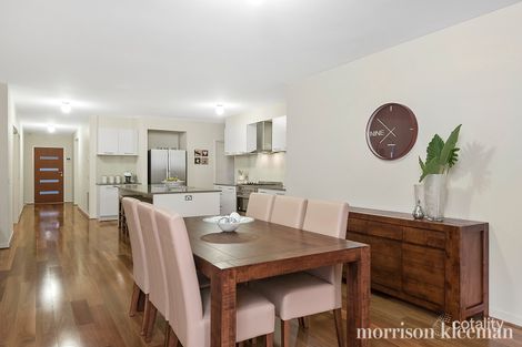 Property photo of 25 Laurimar Boulevard Doreen VIC 3754