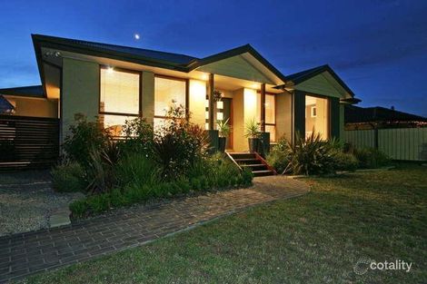 Property photo of 2 Grey Fantail Court Langwarrin VIC 3910