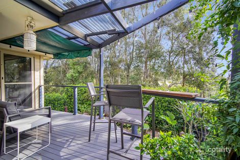 Property photo of 42 Hughes Crescent Kiama Downs NSW 2533