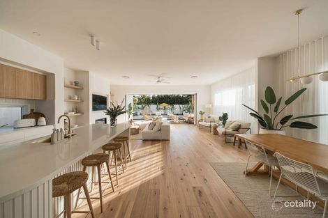 162 Sunshine Pde, Miami, QLD 4220