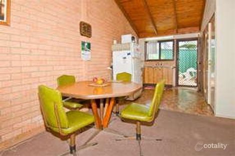 Property photo of 2/98 Queens Road Slacks Creek QLD 4127
