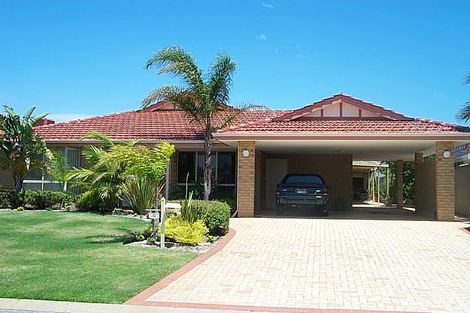 Property photo of 5 Amblin Green Noranda WA 6062