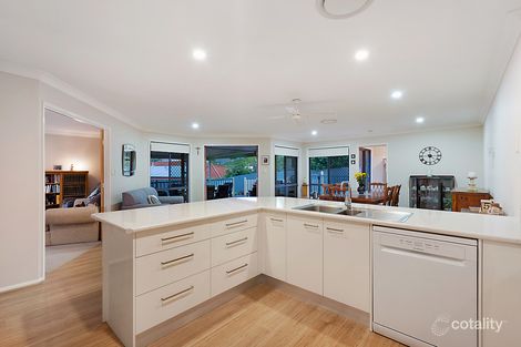 Property photo of 4 Forest Hills Court Parkwood QLD 4214