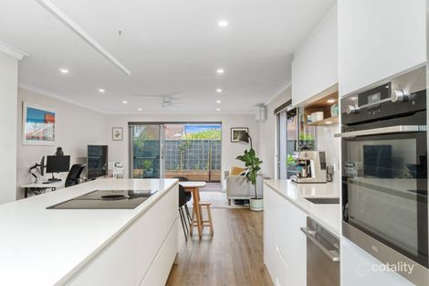 Property photo of 5/24 Flora Terrace Watermans Bay WA 6020