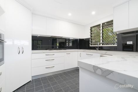 2/81 Cullen Bay Cres, Larrakeyah, NT 0820