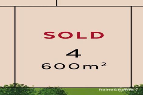 Property photo of 4 Greenbriar Avenue Craiglie QLD 4877