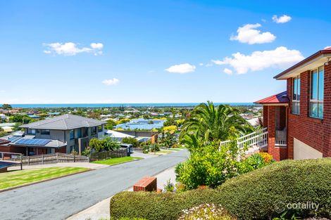 11 Hillcrest Rise, Lakes Entrance, VIC 3909