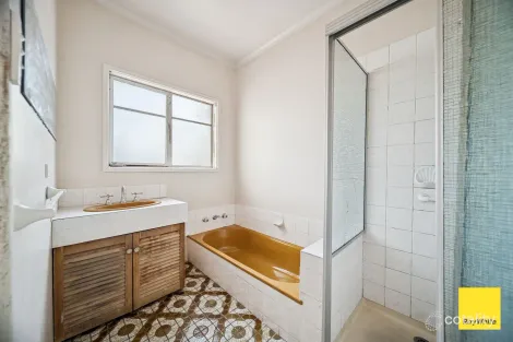 Property photo of 32 Edwin Street North Bendigo VIC 3550