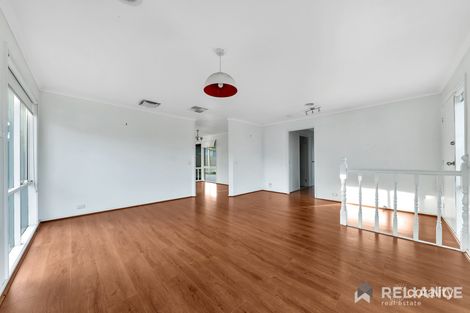 Property photo of 8 Merdon Place Kurunjang VIC 3337