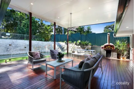 Property photo of 11 Kiowa Drive Mudgeeraba QLD 4213