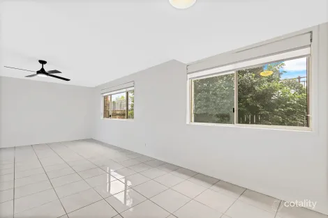 Property photo of 1/148 Duporth Avenue Maroochydore QLD 4558