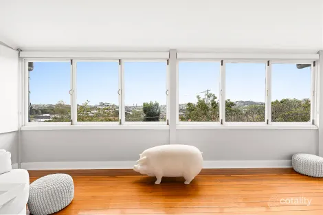 Property photo of 15 Jordan Terrace Bowen Hills QLD 4006