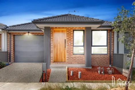 26 Templetonia Cct, Mickleham, VIC 3064