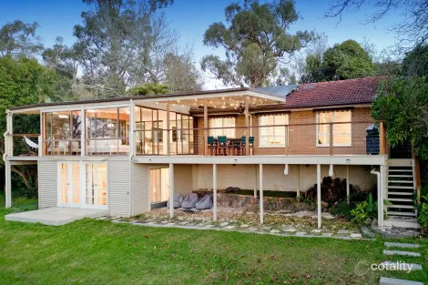 3 Grandview Ave, Emerald, VIC 3782