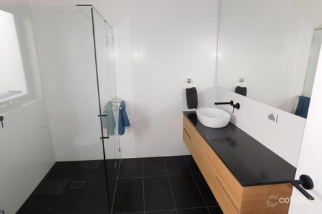 Property photo of 28 Dega Avenue Bentleigh East VIC 3165