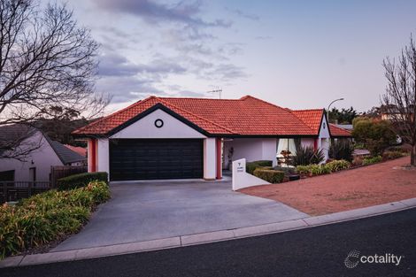 Property photo of 7 Hudson Place Jerrabomberra NSW 2619