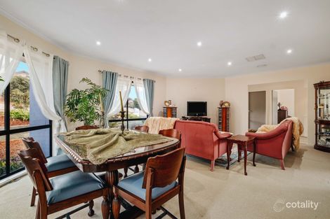 Property photo of 7 Hudson Place Jerrabomberra NSW 2619