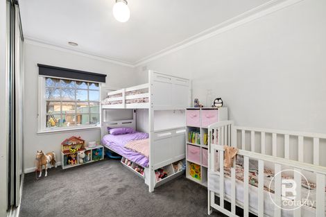 Property photo of 47 Pauls Crescent Wendouree VIC 3355