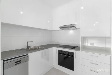 33a Poplars Ave, Bateau Bay, NSW 2261