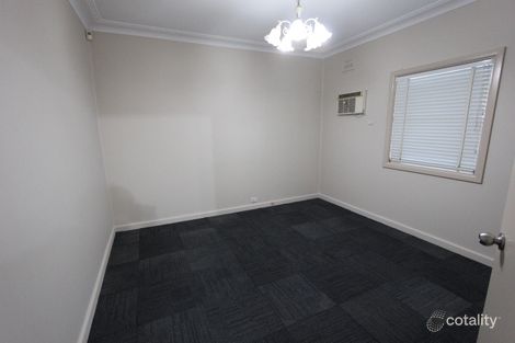 Property photo of 27 Robilliard Street Mays Hill NSW 2145