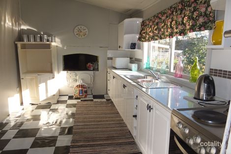 Property photo of 34 Derry Street Ganmain NSW 2702