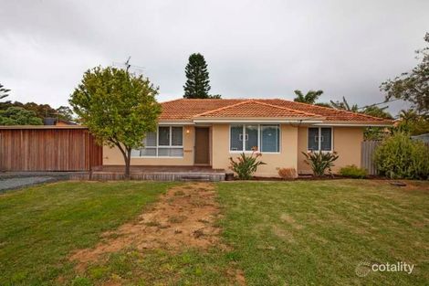 9 Packham Rd, Hamilton Hill, WA 6163