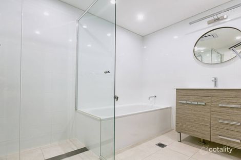 Property photo of 2/12-14 Kiora Road Miranda NSW 2228