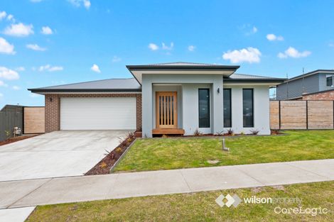 Property photo of 32 Balmoral Place Traralgon VIC 3844