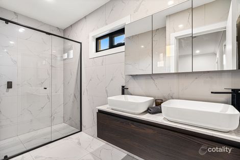 Property photo of 4 McGowans Lane Burwood VIC 3125