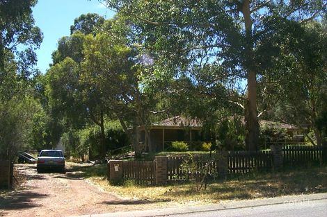 12 Burkinshaw Rd, Glen Forrest, WA 6071