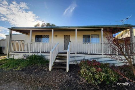 Property photo of 2/11 Uren Court Hamilton VIC 3300
