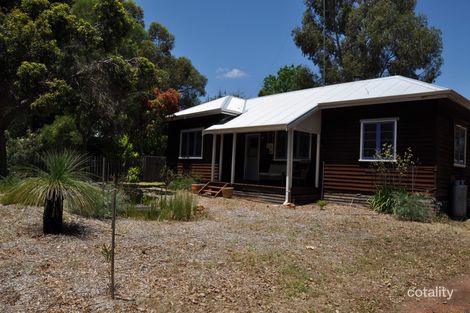 Property photo of 59 Marginata Crescent Dwellingup WA 6213