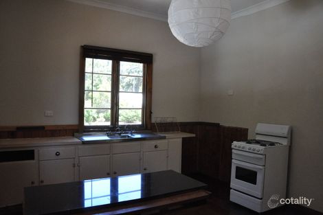 Property photo of 59 Marginata Crescent Dwellingup WA 6213