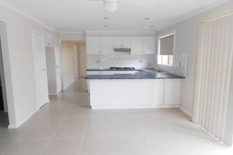 Property photo of 10 Briardale Drive Werribee VIC 3030