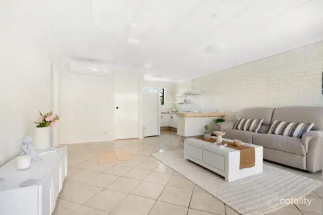 Property photo of 1/15 Third Avenue Palm Beach QLD 4221