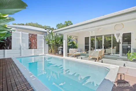 84 Flagship Dr, Trinity Beach, QLD 4879