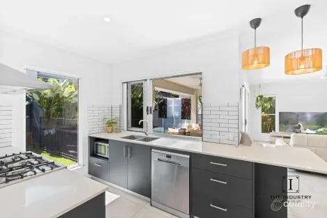 Property photo of 84 Flagship Drive Trinity Beach QLD 4879