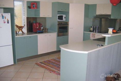 Property photo of 11 Seychelles Place Parrearra QLD 4575