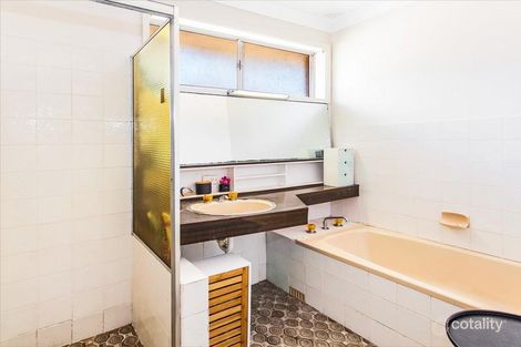 Property photo of 34 O'Donnell Drive Figtree NSW 2525