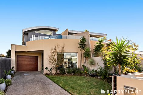 Property photo of 1 Parkside Crescent Seaholme VIC 3018