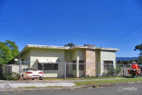 19 Gow Ave, Albion Park Rail, NSW 2527