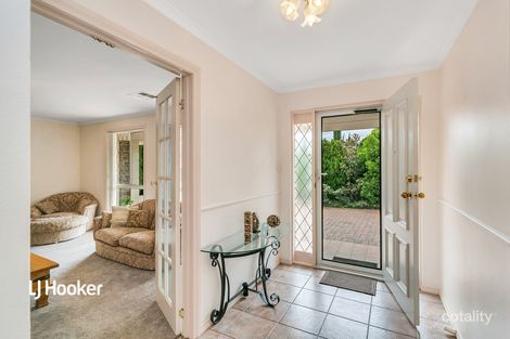 35 Radiata Gr, Salisbury Heights, SA 5109