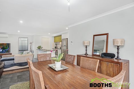 Property photo of 22 Minorca Circuit Hamlyn Terrace NSW 2259