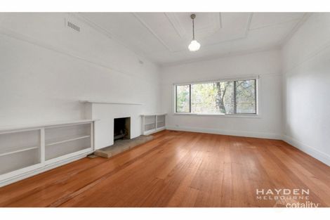 Property photo of 37 Murrumbeena Crescent Murrumbeena VIC 3163