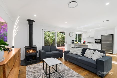 Property photo of 15E Paperbark Close Wyoming NSW 2250