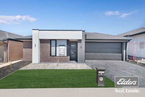 Property photo of 8 Satori Street Mambourin VIC 3024