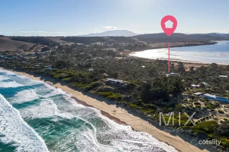 Property photo of 120 Bicheno Street Clifton Beach TAS 7020